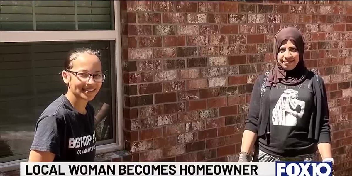 Local woman receives keys to new home after immigrating from Iraq [Video]