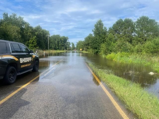 Pinetops residents forced from homes due to flooding after Debby passes through [Video]