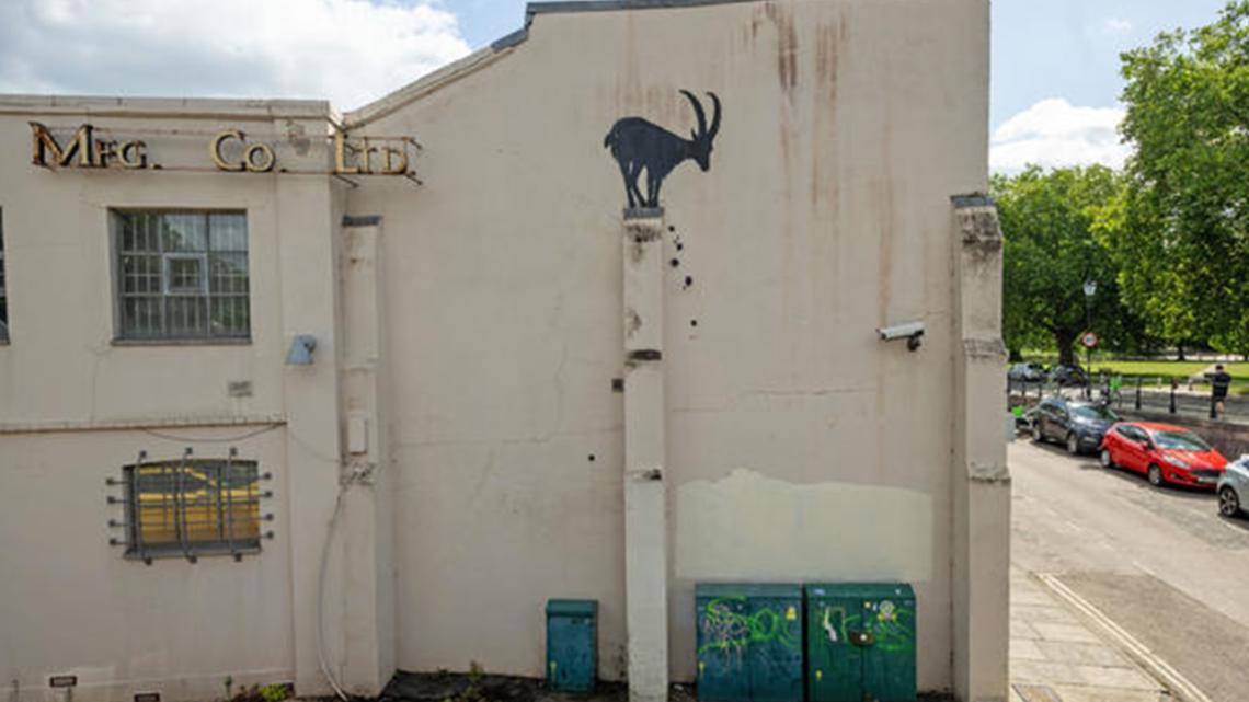 New Banksy artwork appears in London [Video]