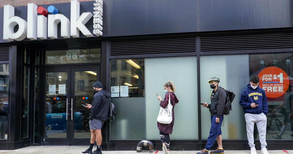 Blink Fitness, a low-cost gym with over 100 locations, files for bankruptcy [Video]