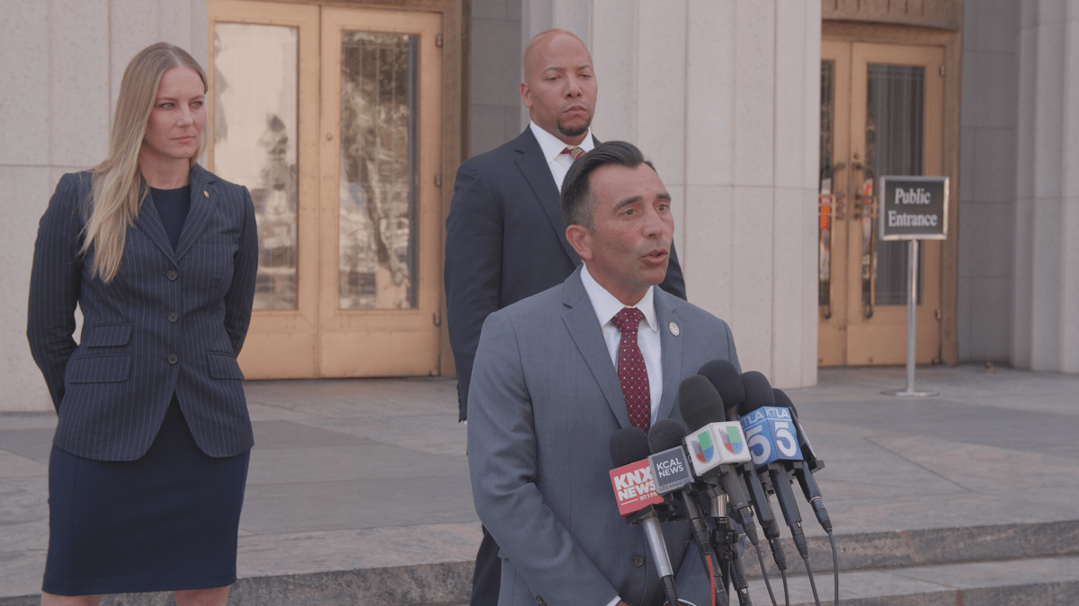 2 ex-deputies indicted in fake SoCal immigration raid  NBC Los Angeles [Video]