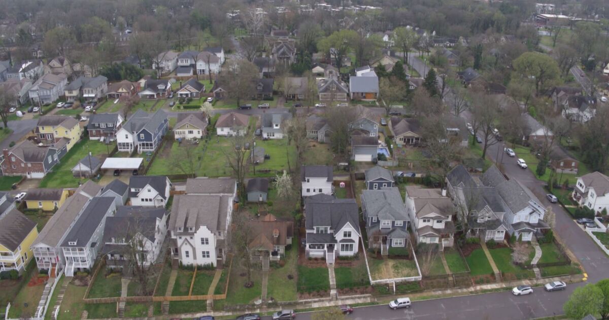 This Tennessee man said he was a contractor. He’s now been charged with fraud. [Video]