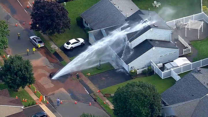 House blasted with deluge of water after contractor mistake | US News [Video]