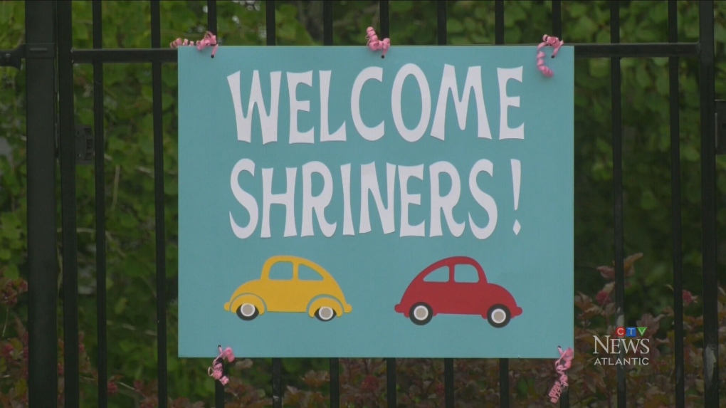 Riverview, N.B., nursing home visited by Shriners [Video]