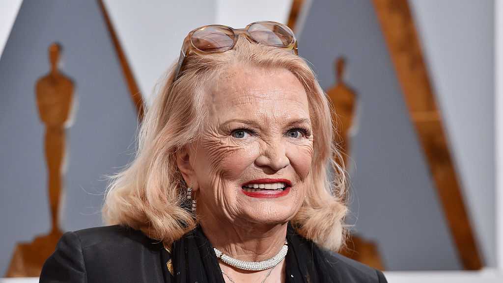 Gena Rowlands, acclaimed star of ‘Gloria,’ ‘Faces’ and ‘The Notebook,’ dies at 94 [Video]