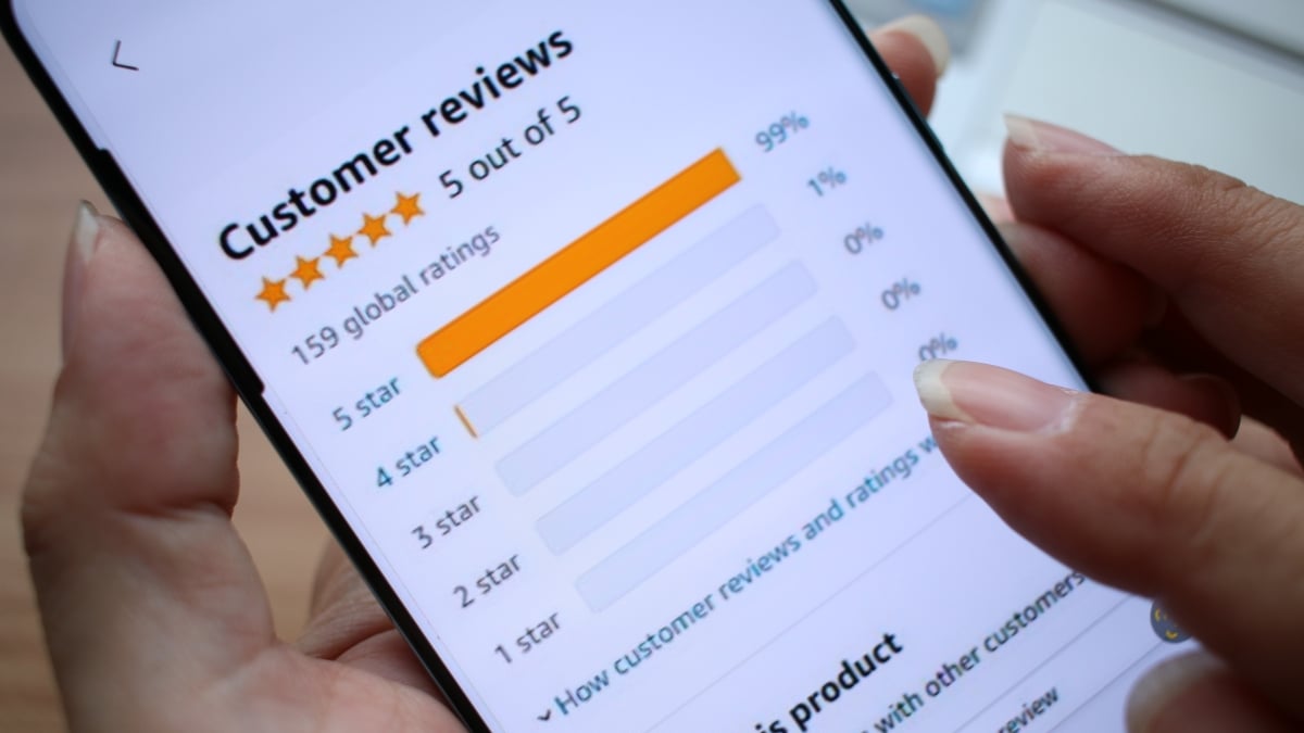 AI-generated and fake online reviews are banned  heres what we know about the new FTC rule [Video]