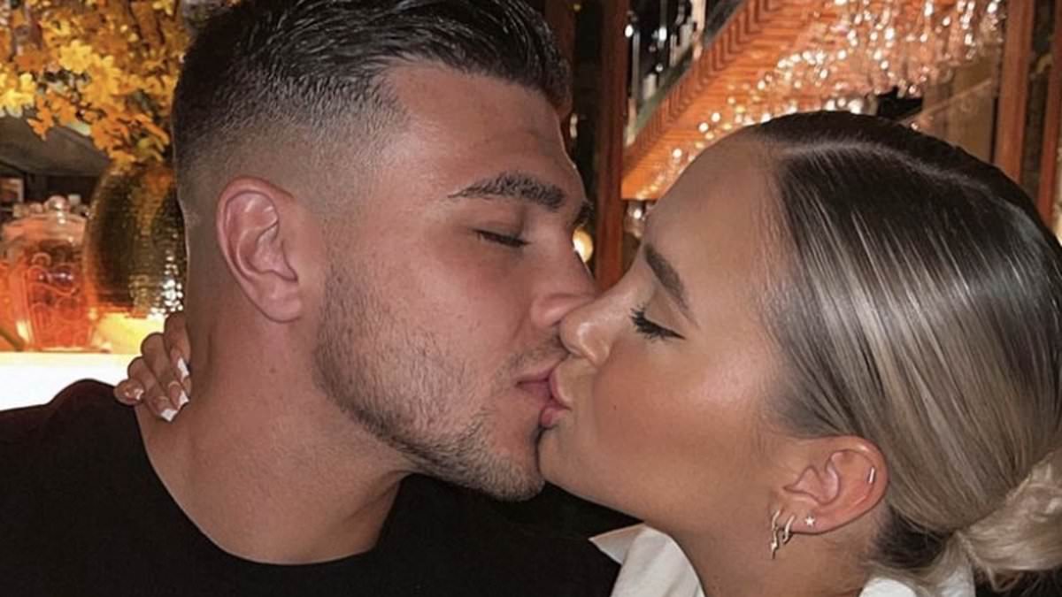 Molly-Mae Hague revealed that her sex life with Tommy Fury was ‘non-existent’ in candid confession about their mismatched libidos [Video]