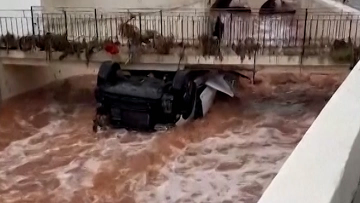 Cars fall into Menorca storm drain as heavy thunderstorms hit Spain | News [Video]