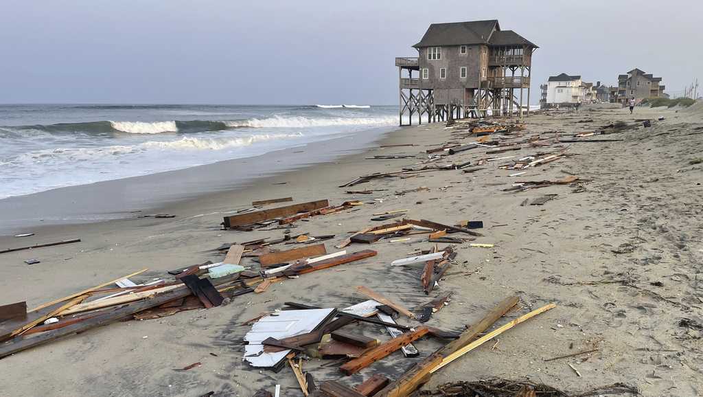 Category 1 Hurricane Ernesto continues sending dangerous rip currents to East Coast [Video]