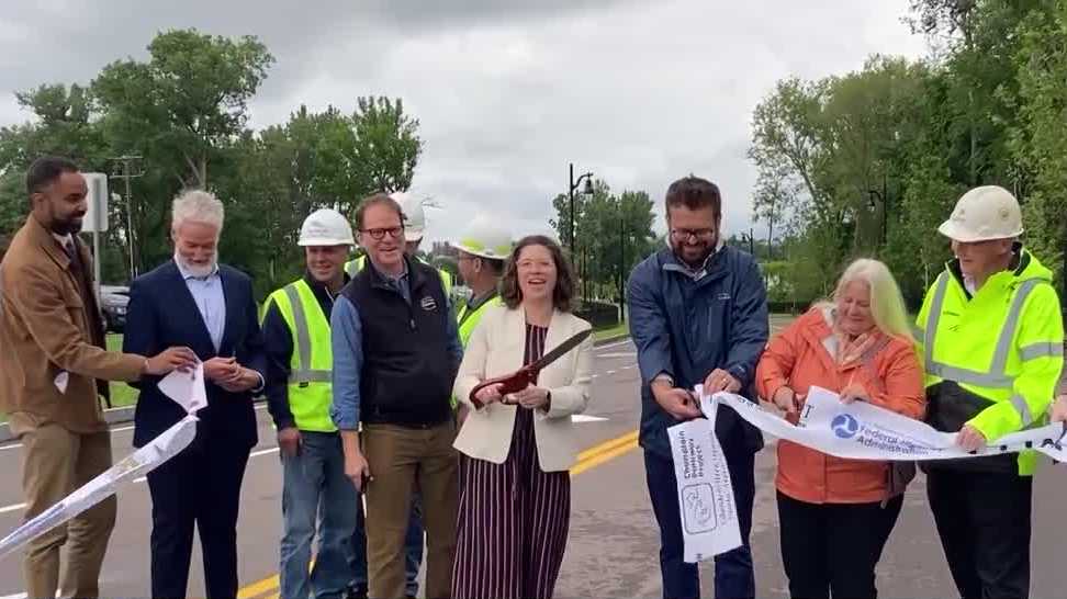 Phase 1 of the Champlain Parkway Project opens, after more than 50 years of back and forth [Video]