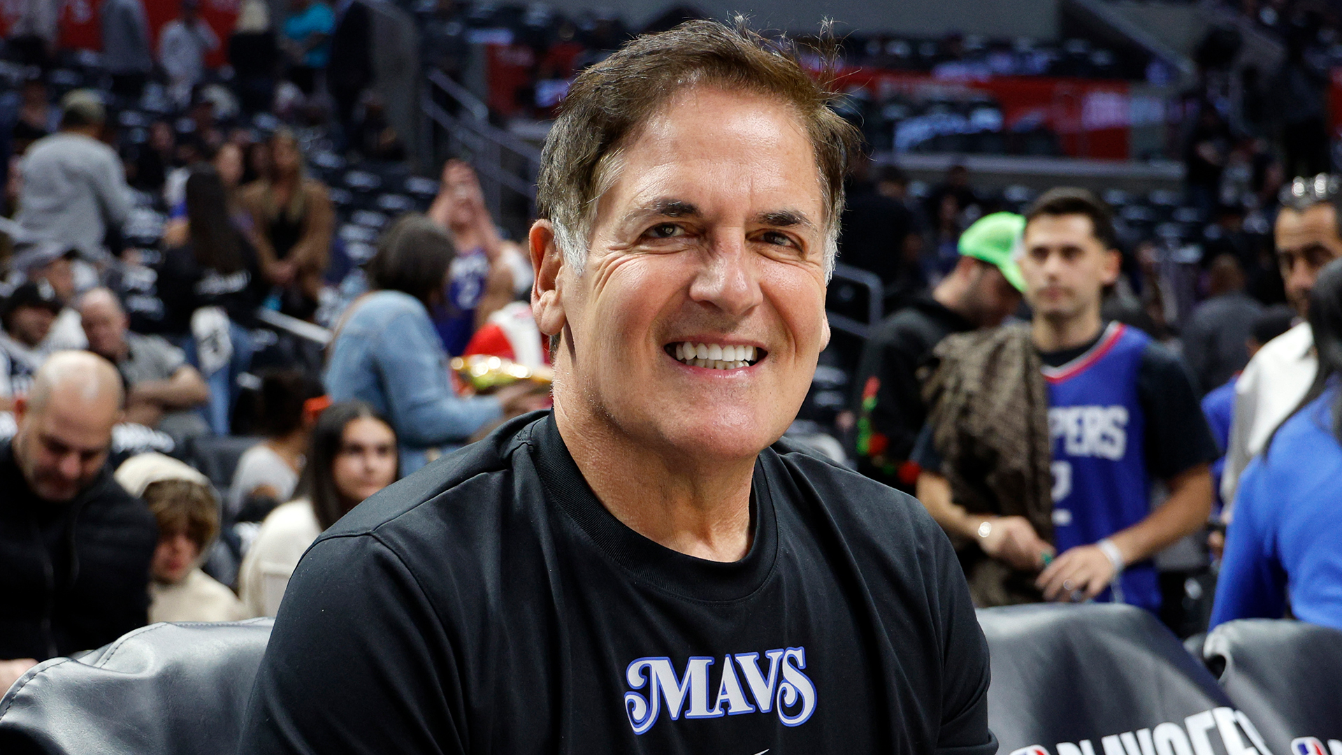 Billionaire Mark Cuban reveals surprising first car he drove until he was 25 & how it taught him lifelong lessons [Video]