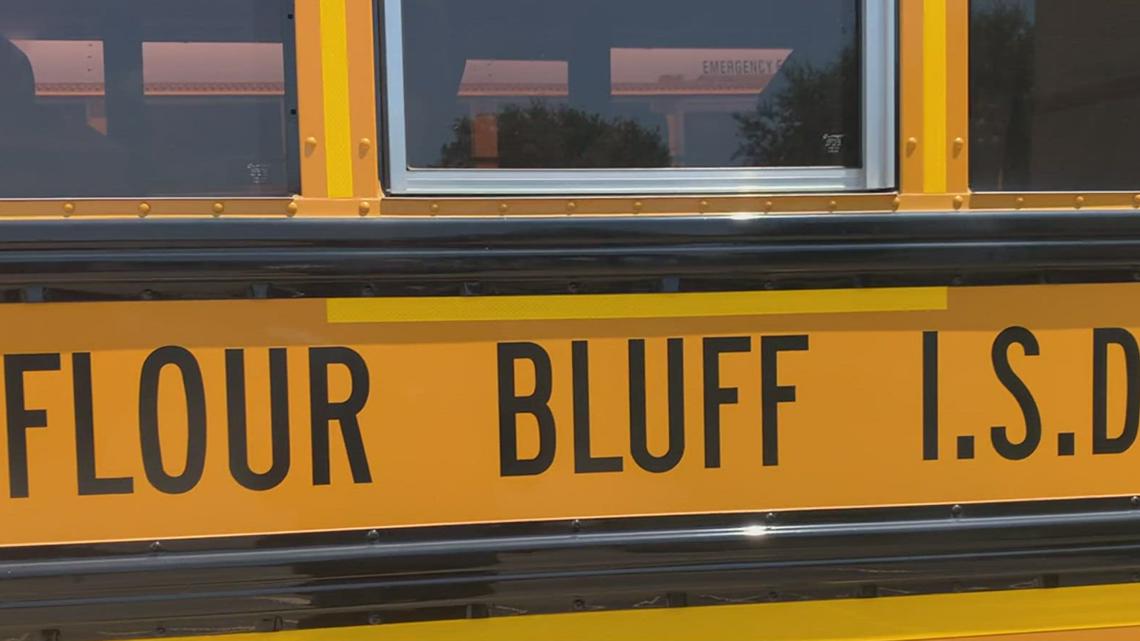 Flour Bluff ISD responds to hot school bus concerns [Video]