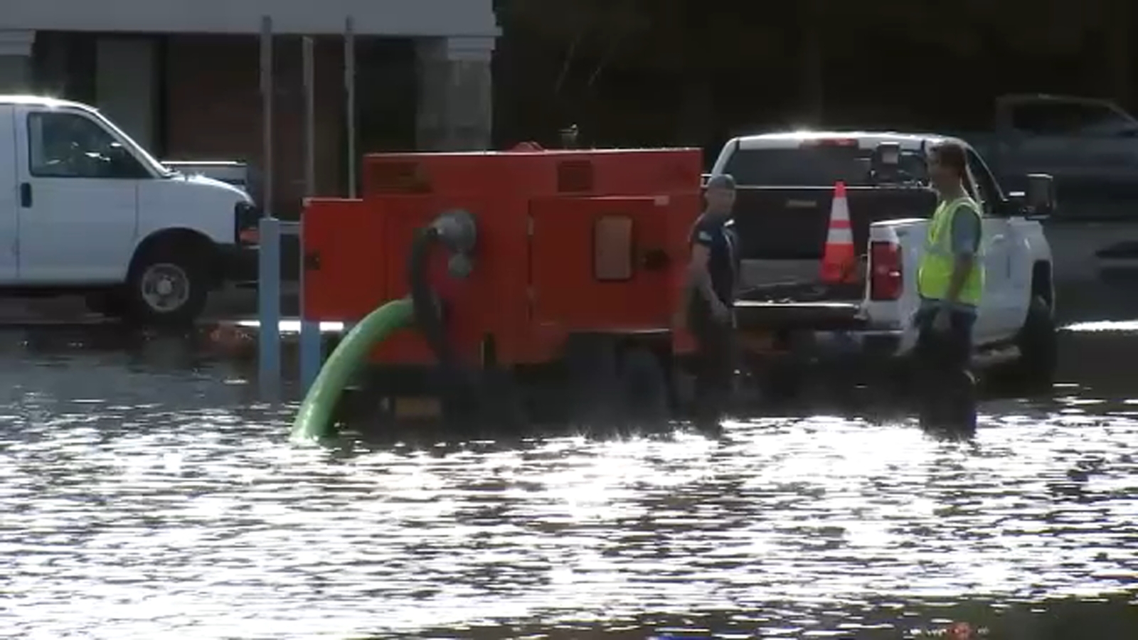 Suffolk County storm damage: Gov. Kathy Hochul declares Disaster Emergency after record rainfall, flooding [Video]