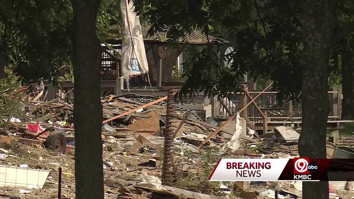 Excelsior Springs, Missouri home explosion: Neighbors remember victims [Video]