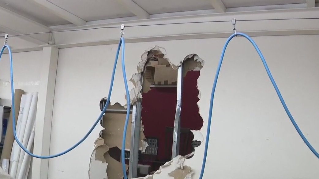 Burglars smash through walls to ransack Garment District businesses [Video]