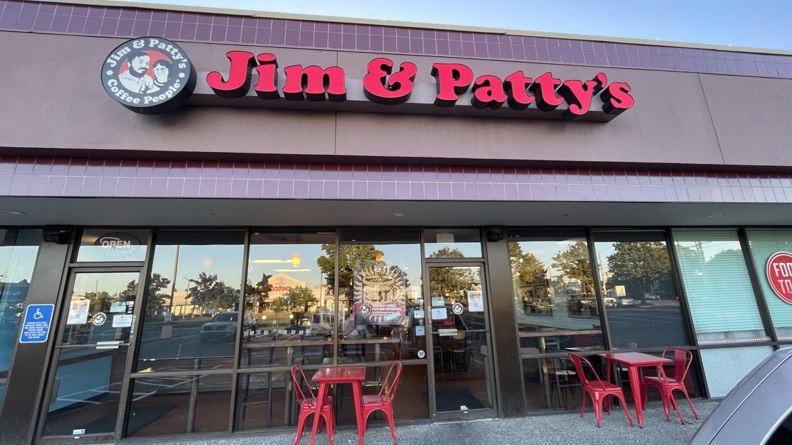 Jim and Patty’s Coffee organizes online fundraiser to stay afloat [Video]