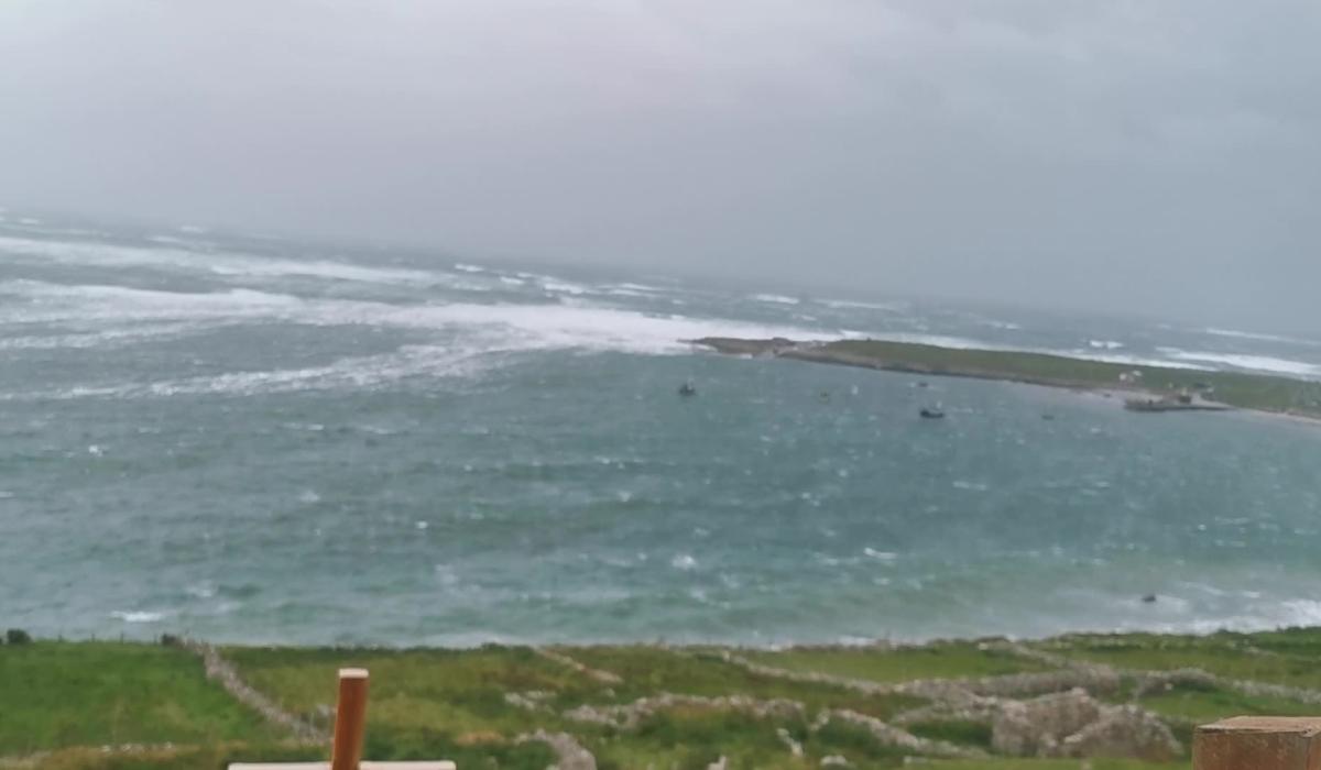 WATCH: Strong winds and rain batter Arranmore Island [Video]