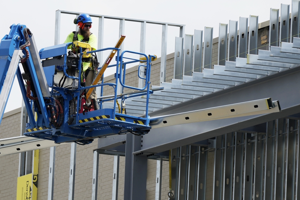 U.S. economy expands at revised 3% rate on resilient consumer [Video]