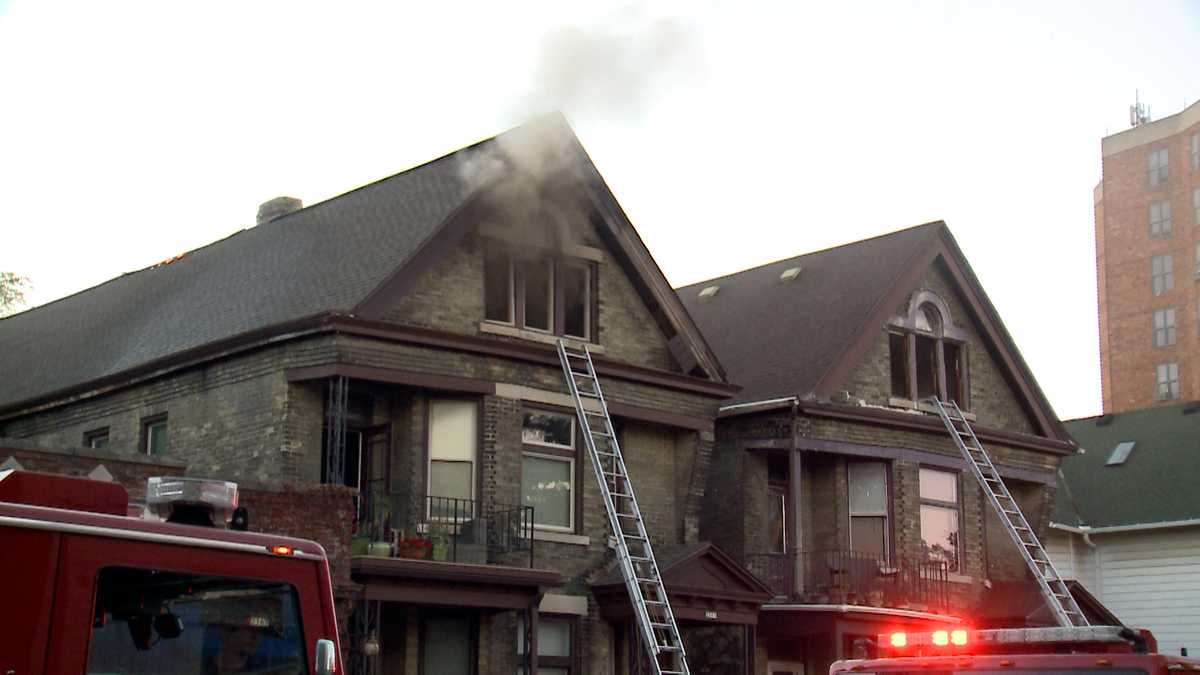 Bay View fire damages two houses [Video]