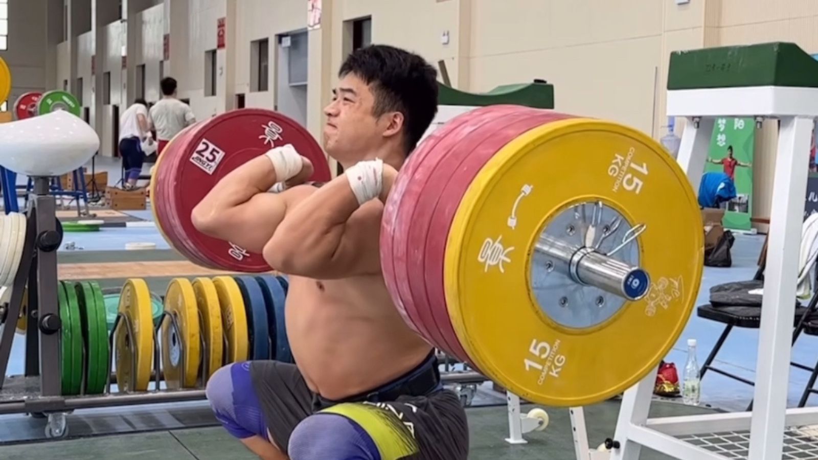 Tian Tao Smashes 550LB Front Squat in Retirement [Video]