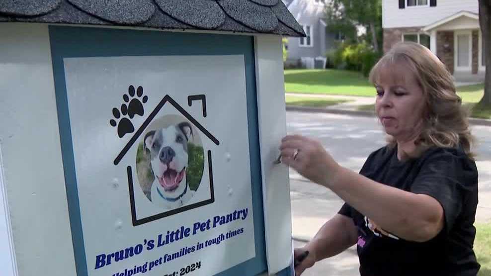 Milwaukee free pet pantry vandalized and broken into [Video]