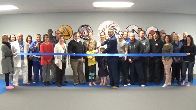 RBGA Cuts Ribbon for Alton Family Martial Arts & Fitness [Video]