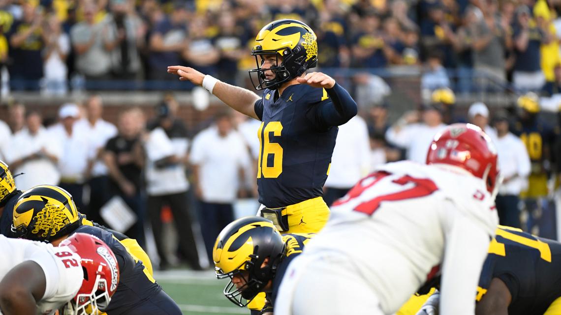 Big Ten goes 17-1 with new coaches, QBs in Week 1 [Video]