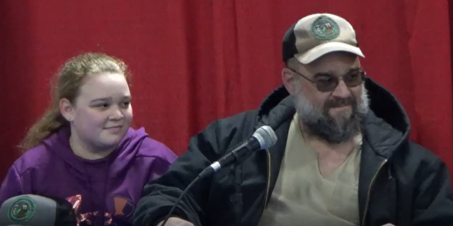 Father-Daughter Blacksmithing Duo Shine at Giant Dwarf Forge [Video]