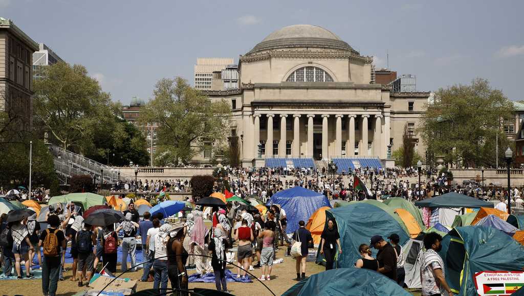 As students return to Columbia, the epicenter of a campus protest movement braces for disruption [Video]