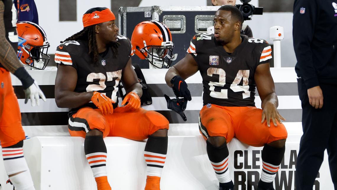 Popular heated sideline benches made in Cleveland [Video]