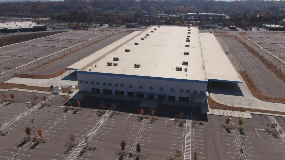 Knoxville Amazon site starting operations after years of delays, to begin hiring on rolling basis [Video]