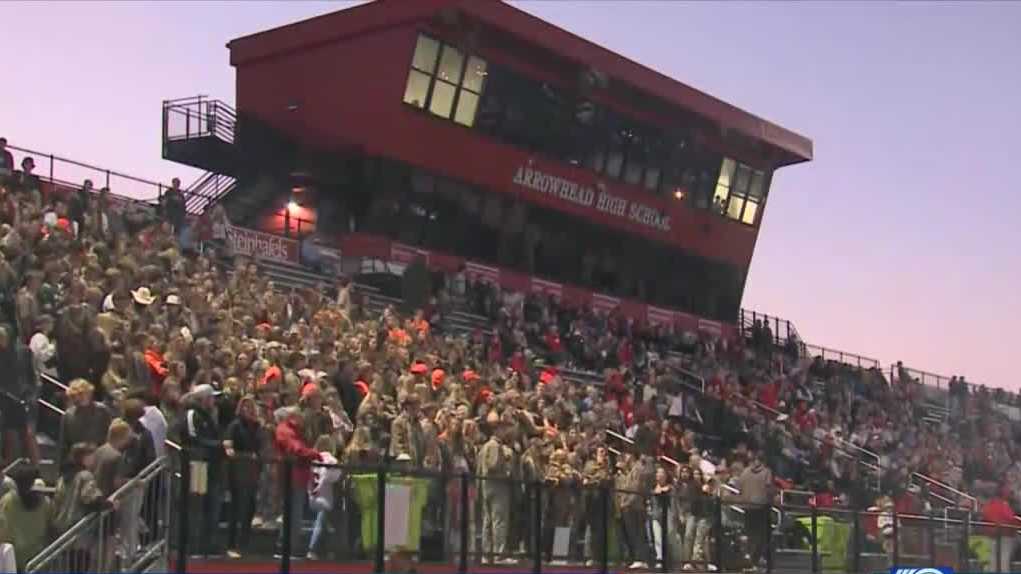 First Friday night NFL game in 60 years clashes with high school football [Video]