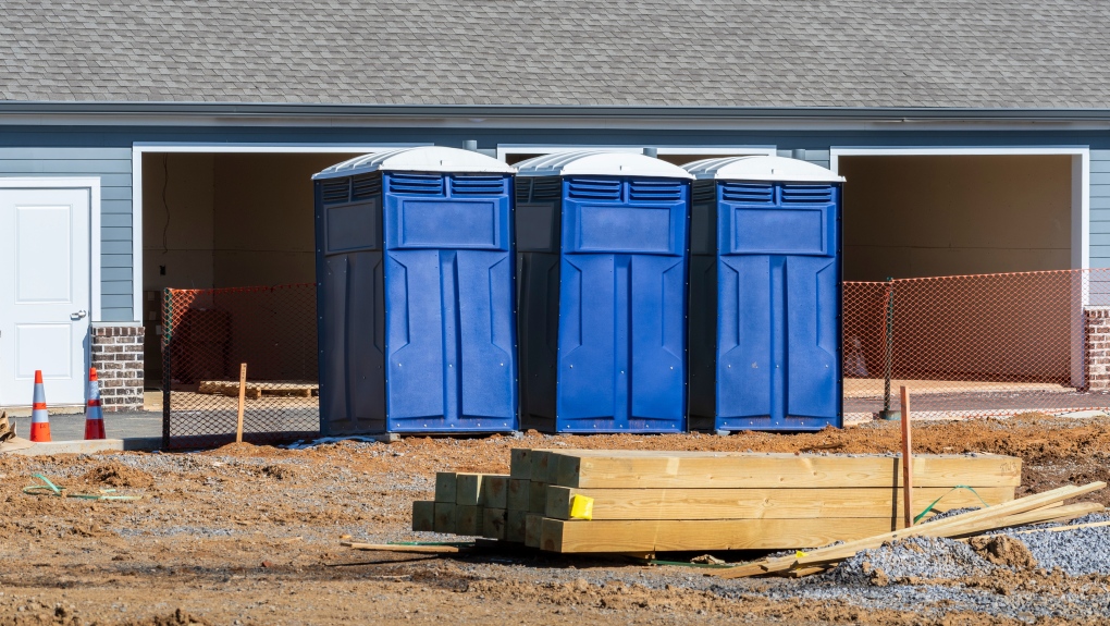 New flush toilet rules at B.C. construction sites start Oct. 1 [Video]