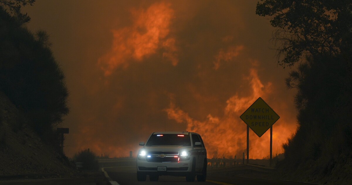 Uncontained wildfire east of Los Angeles grows to 20,000 acres [Video]