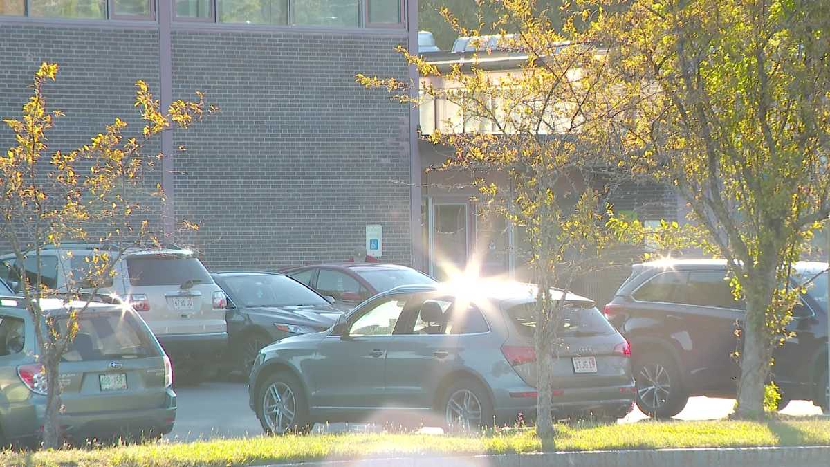 Two juveniles charged after threats made against Methuen schools [Video]