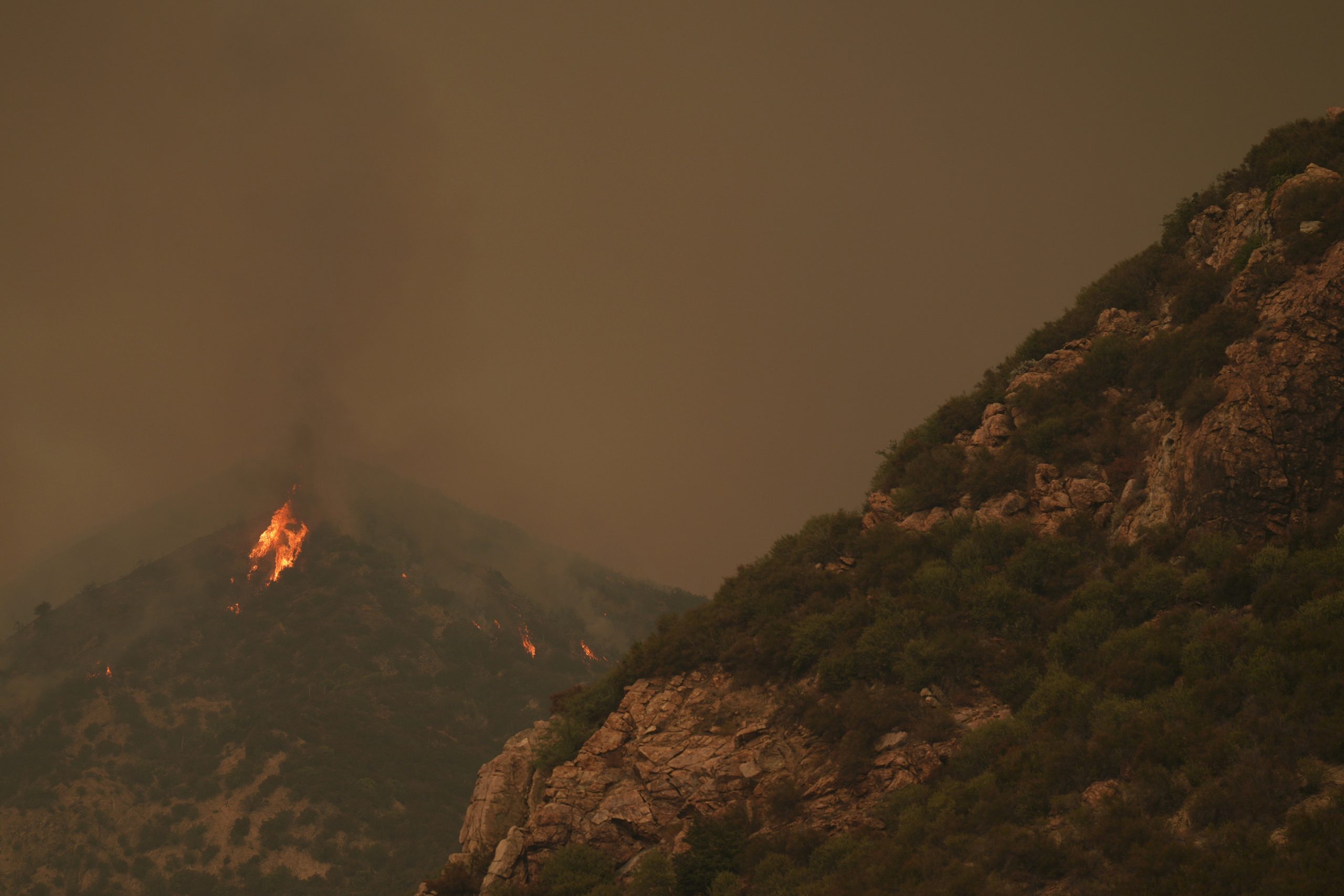 Line Fire Blazes in Southern Californiabut Cooler Weather Gives Hope [Video]