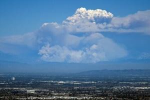 Wildfires around Los Angeles blanket city in smoke [Video]