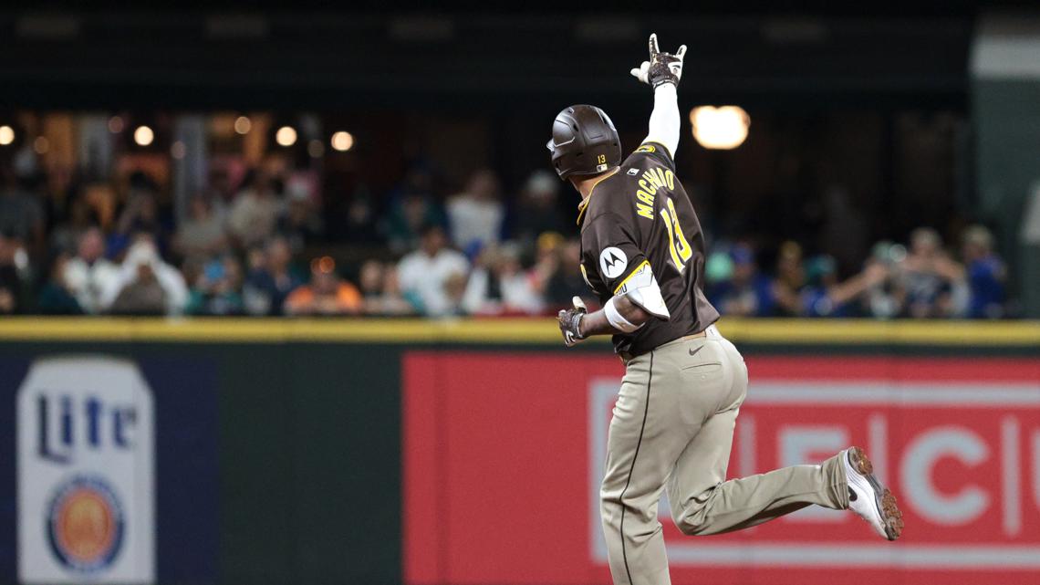 Machado becomes Padres career home run leader, Tatis goes deep as San Diego tops Seattle 7-3 [Video]