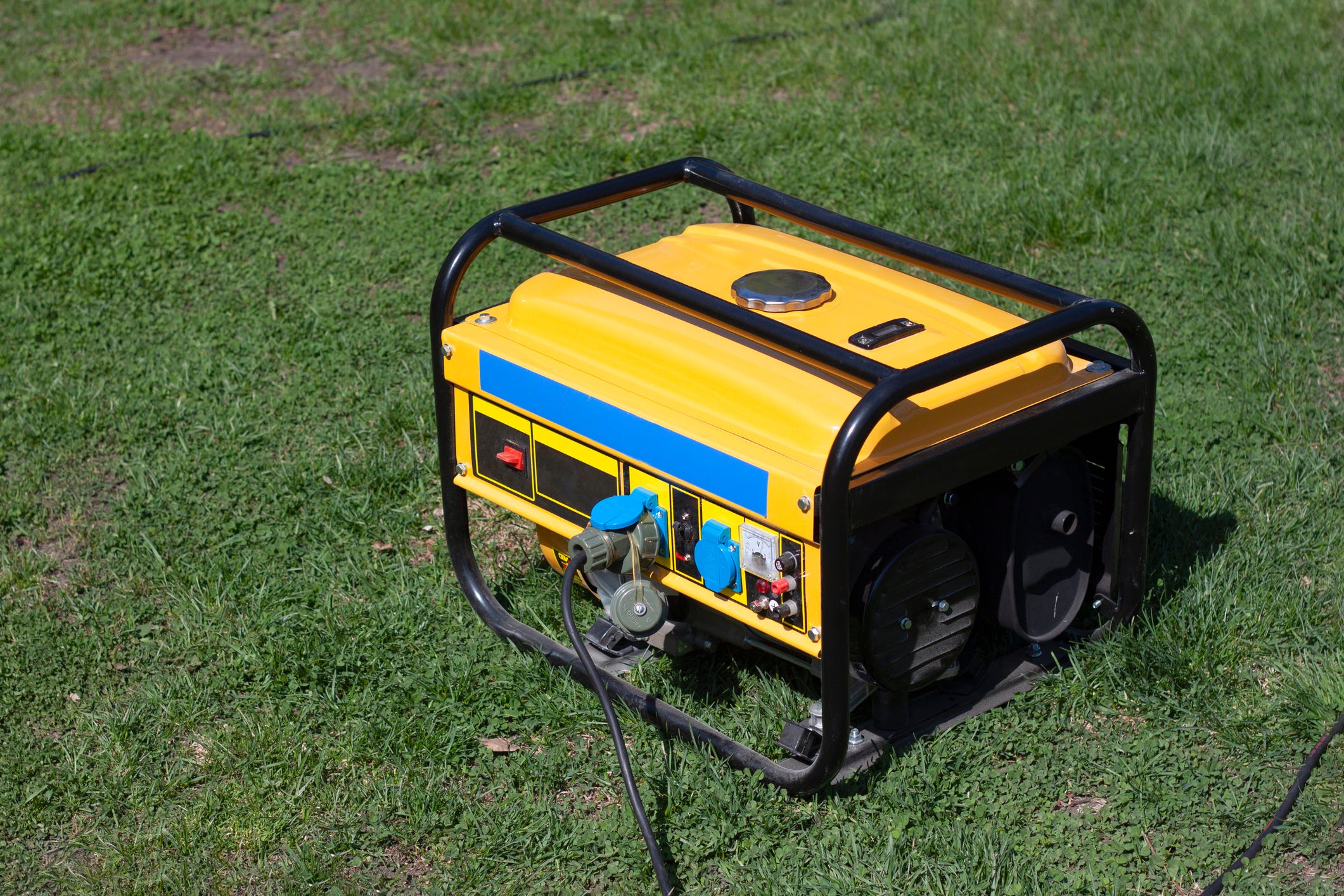 Using generators safely in the event of a power outage [Video]