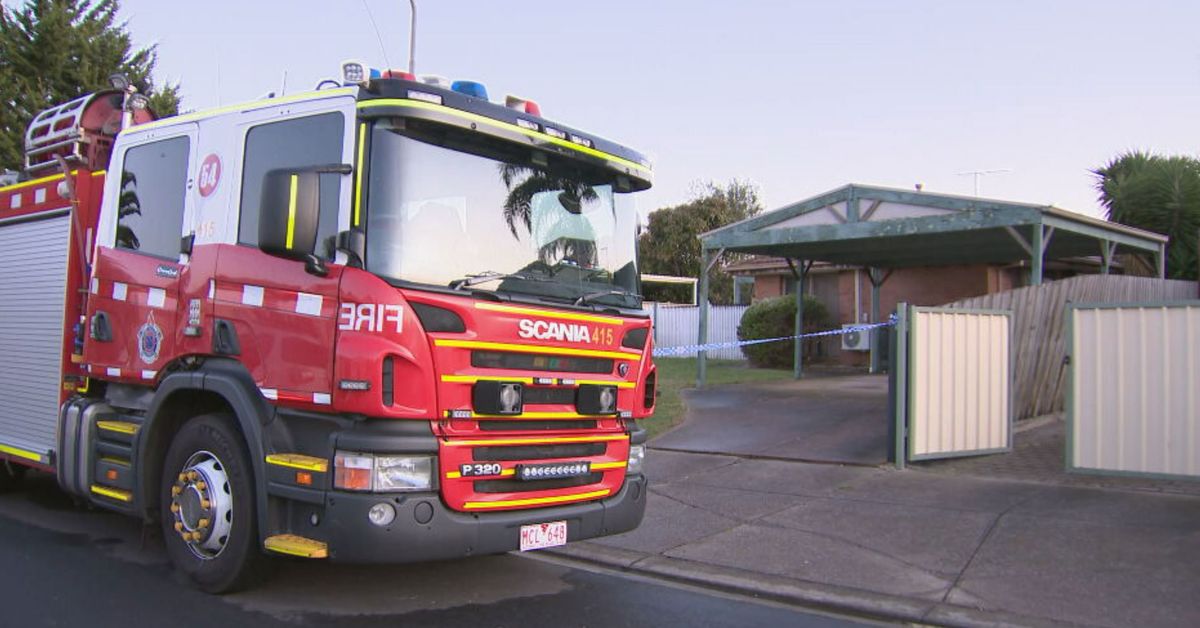 Two girls die in hospital days after Sydenham house fire [Video]