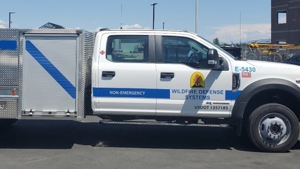 Why some Canadian insurance companies are bringing in a wildfire tactical team [Video]