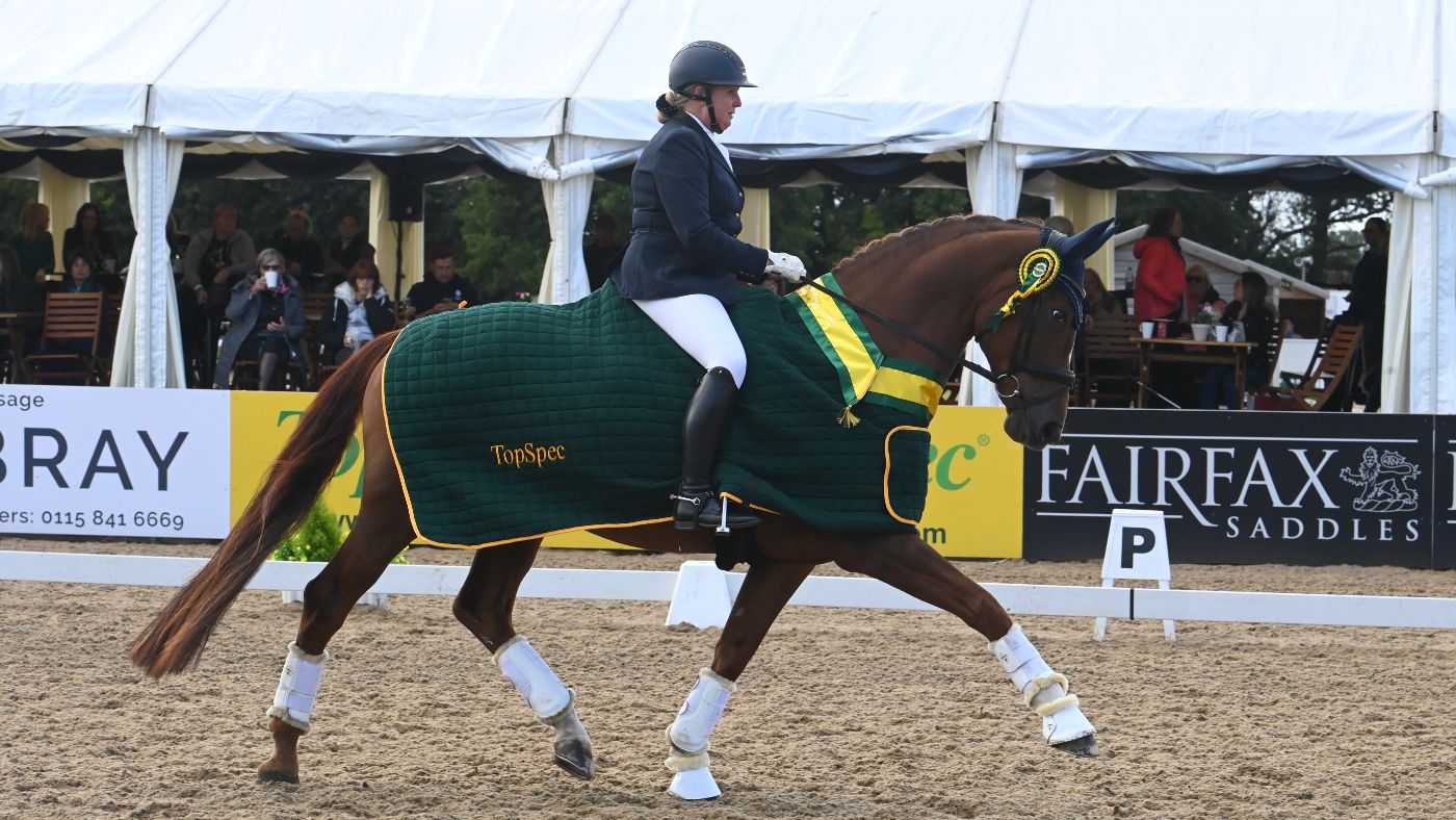 Second national dressage title for dreamy chesnut mare [Video]