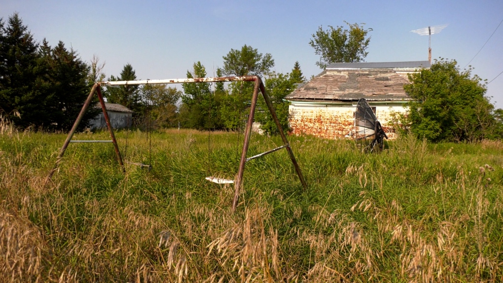 Manitoba small towns: the decline and rise [Video]