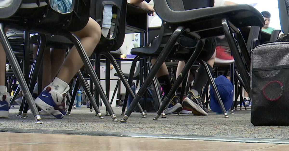 Tucson schools managing more threats to start school year [Video]