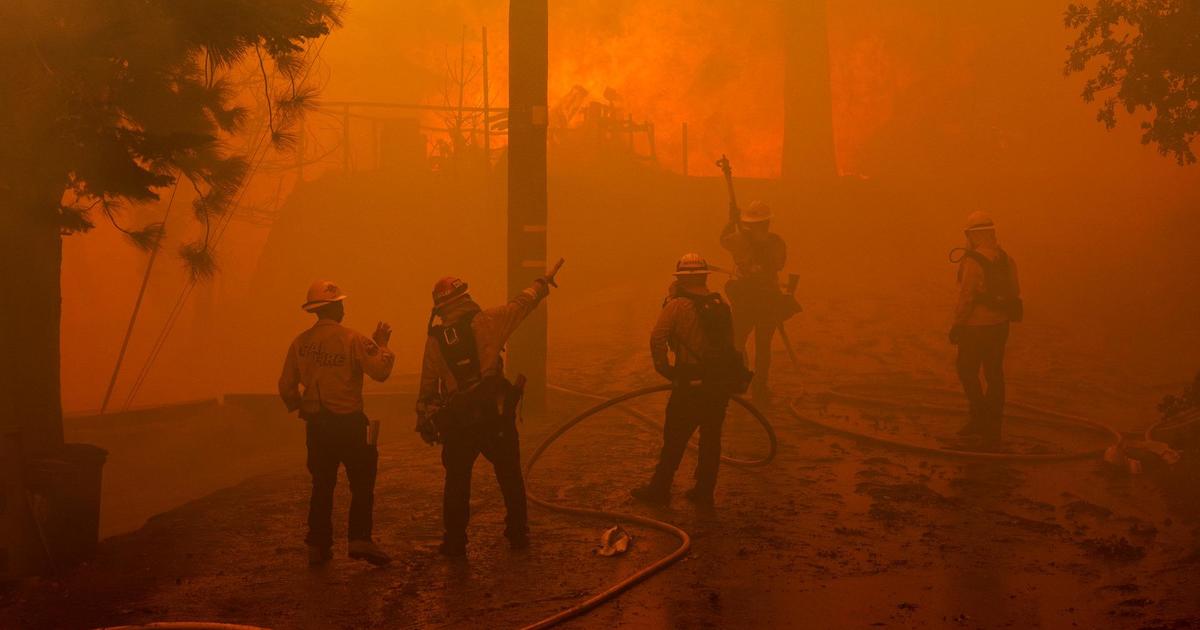 Latest news on West wildfires as suspect in Line Fire faces arraignment [Video]