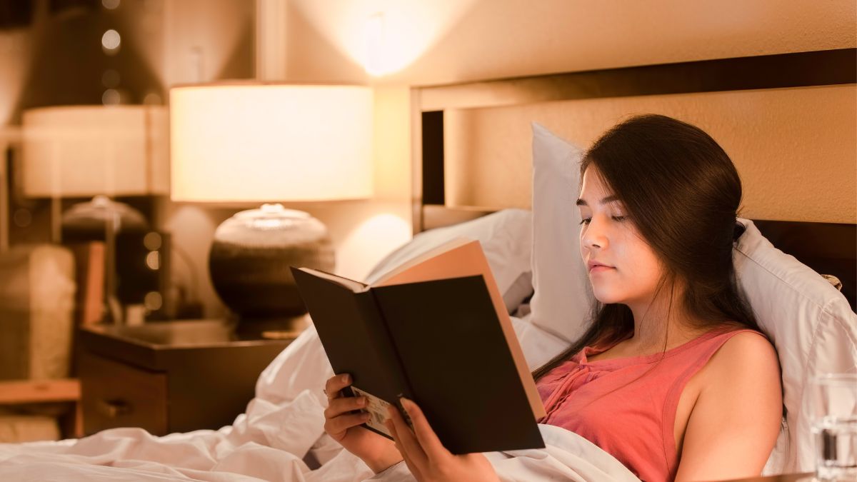 Practice These 5 Simple Nighttime Habits For A Sharp Brain [Video]