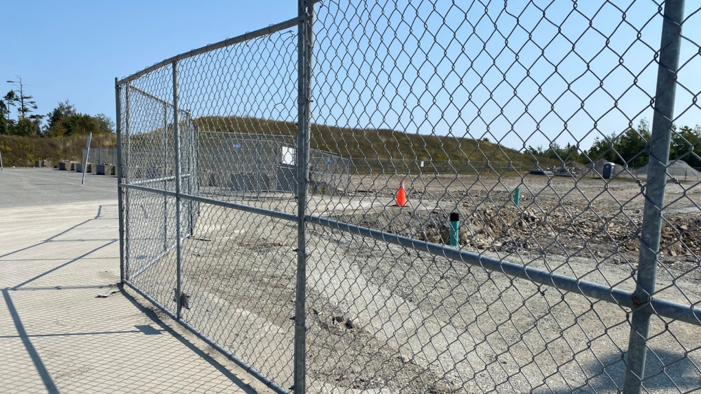 Pallet village under construction near Canada Games Centre in Halifax [Video]