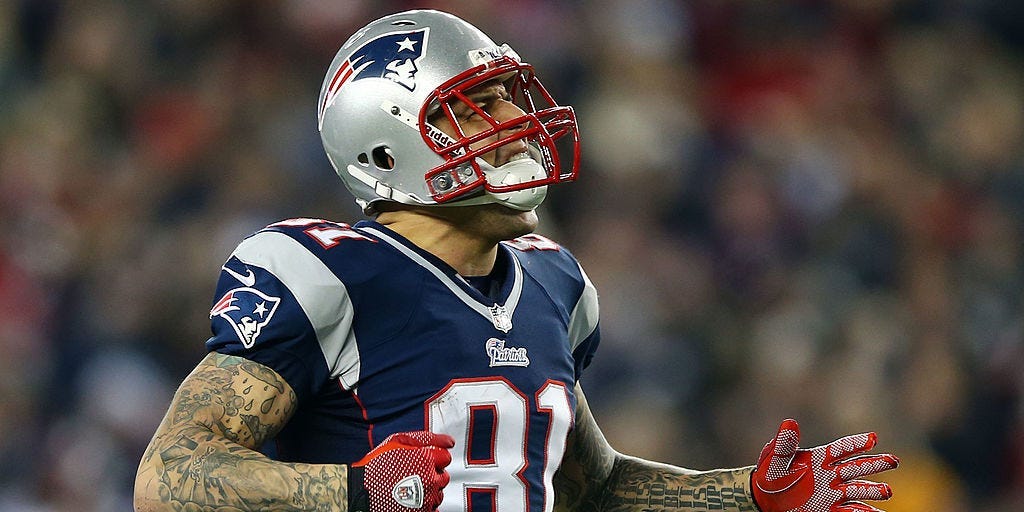 How to Watch American Sports Story: Aaron Hernandez Live Streams [Video]