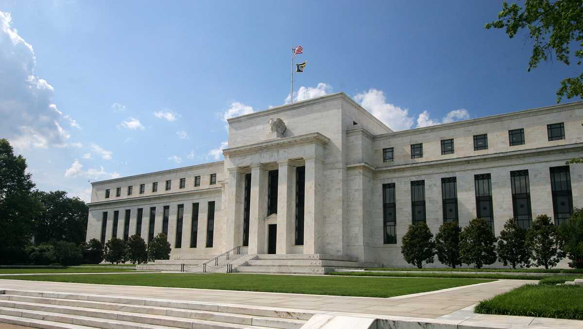 Fed set to lower interest rates [Video]