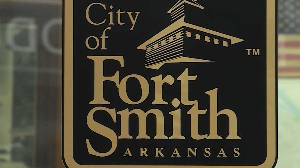 Why Fort Smith city director candidates say they should get your vote [Video]